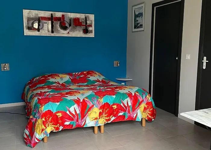 Marin Et Son Privatif *